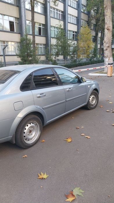 Ласетти сотилади Холати зор
