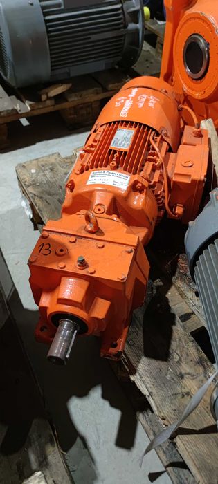 Motor electric trifazat cu reductor Siemens 4kW 429rpm