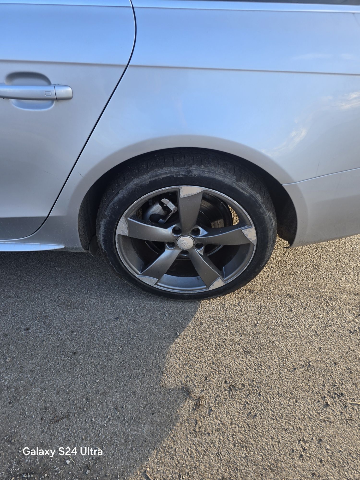 Audi a4 B8 2.0TDI 143k на части