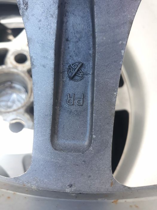 Vand jante aliaj Toyota!