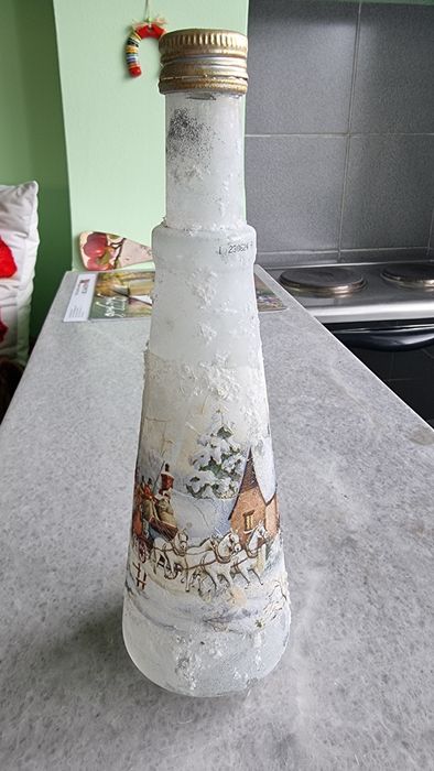 Бутилки с  коледни рисунки-2бр.