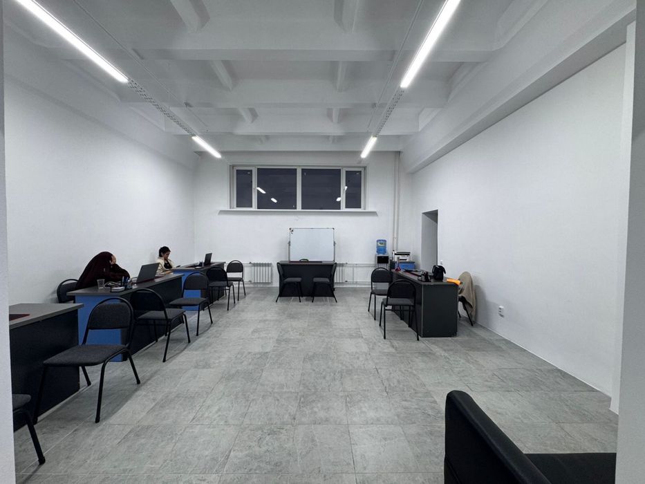 продам стол со стульями