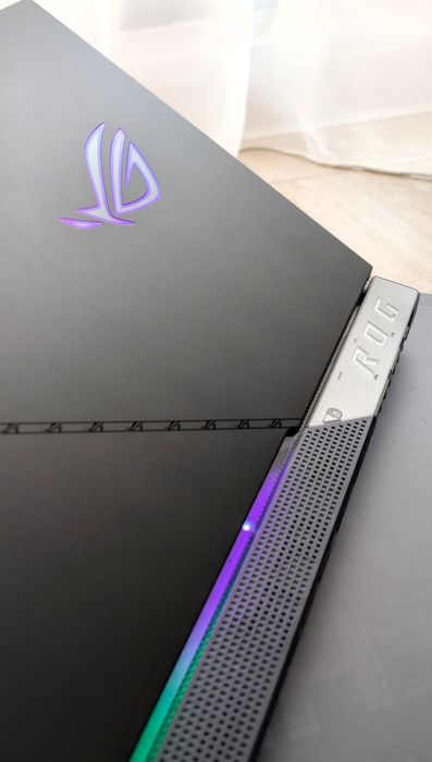 [ASUS ROG SCAR 17] Intel Core i9, RTX 3080 150W, 32Gb DDR5, 2K 240Hz