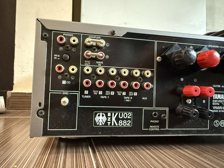 Yamaha AX-592 Стерео усилвател