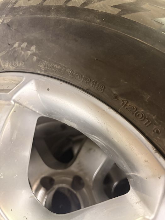 Продам шины и титанку