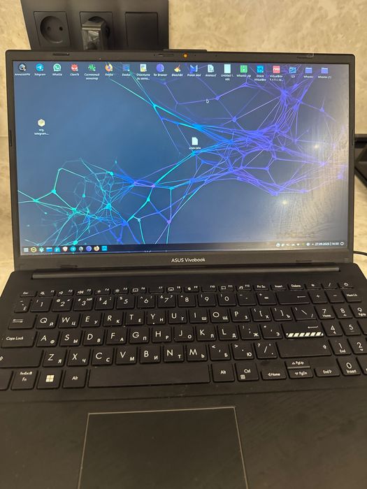 Продам ноутбук ASUS Vivobook Go 15 E1504GA