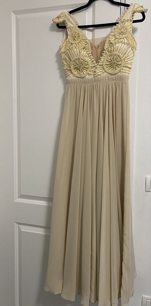 Rochie de ocazie lucrata manual! Marime s