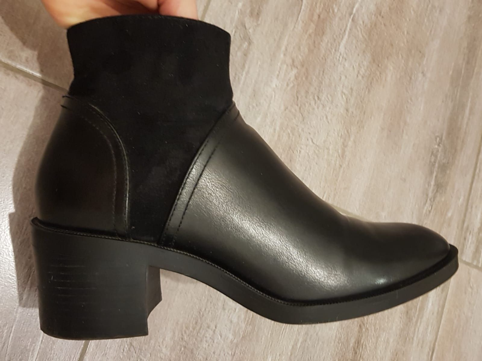 Ботинки Zara 38 размер