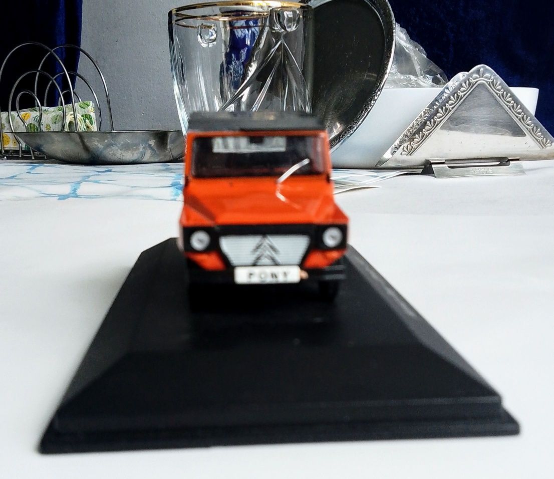 Количка Citroen         .