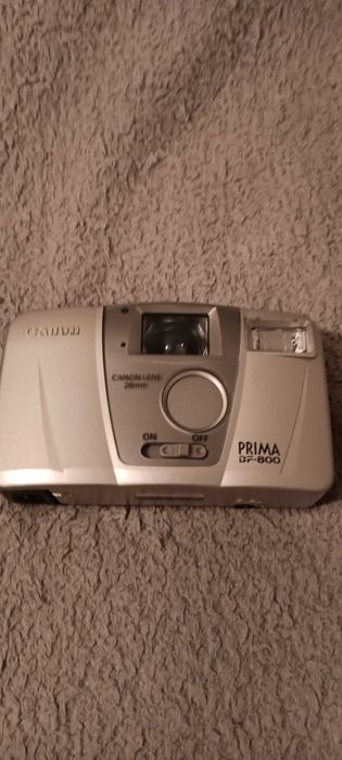 Фотоапарат Canon