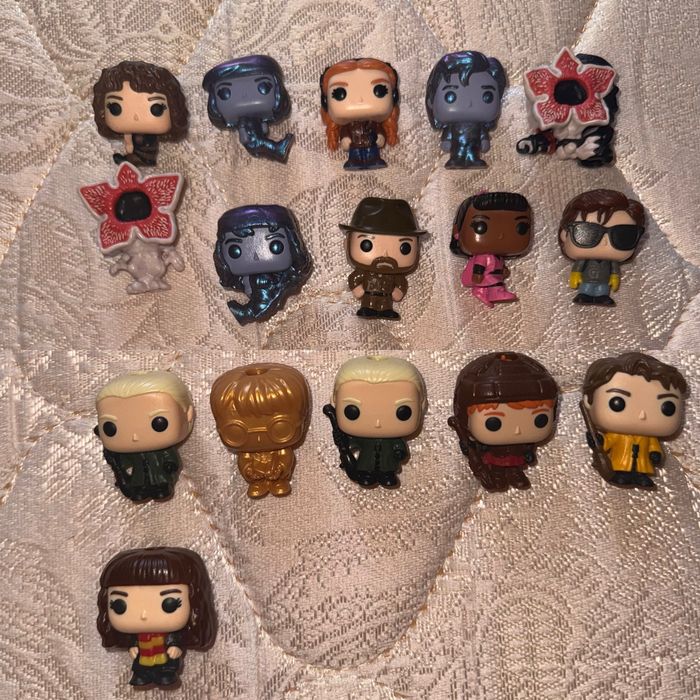 Обмен Киндер джой очень странные дела и гарри поттер