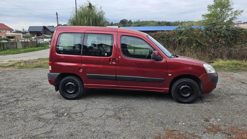 Citroen berlingo An 2007 5 locuri 1.6 motorina