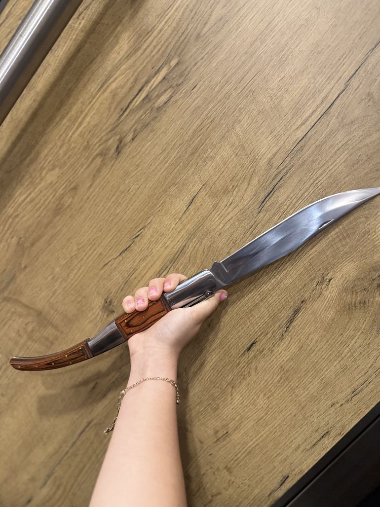 Briceag Spaniol Cricket 48 cm
