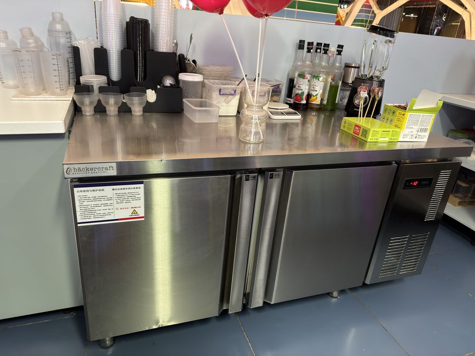 Продам Холодильник морозильник