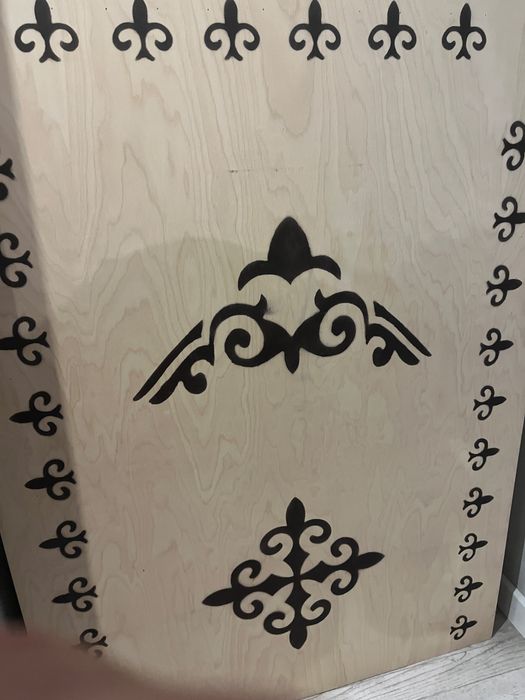 Продается стол -трансформер в отличном состоянии