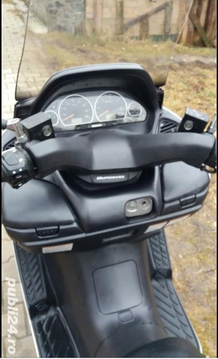 OCAZIE! Vând URGENT Scuter Suzuki Burgman 400cc, 20.000km reali!