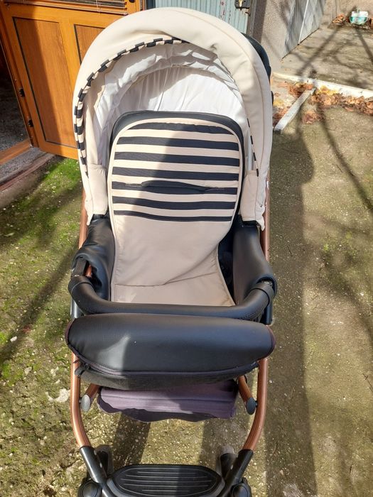 Детска количка 3в1 има столче за кола