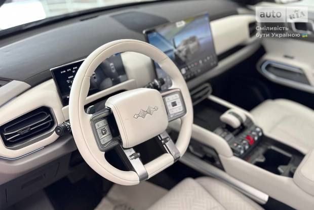 BYD Leopard 3 4WD Max, Qora Черный 2025 в наличии