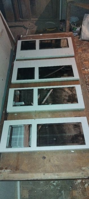 Зеркало  размеры: 30×15×15см.