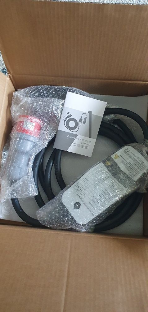 Statie auto electrica 22kw , plug-in, type 2 reglabil 6-32A  tri