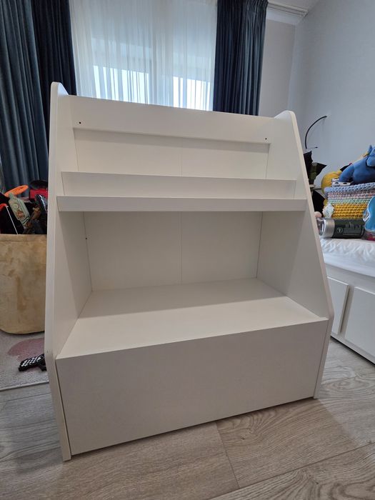Biblioteca copii Ikea