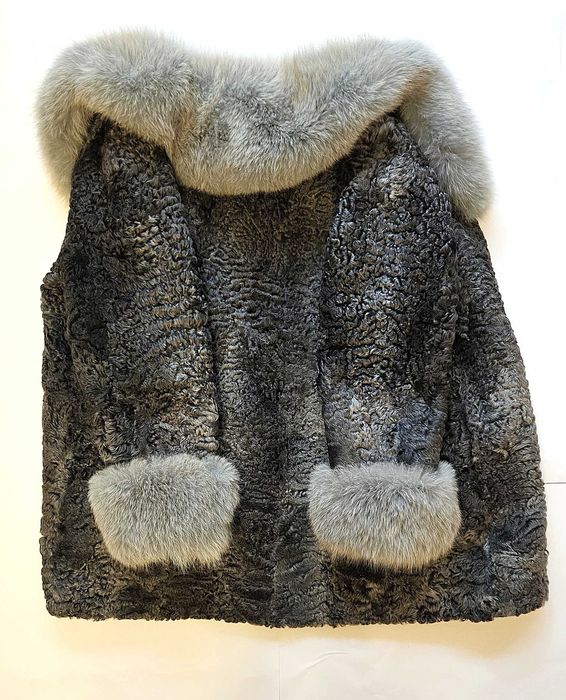 Haină de blană Astrahan