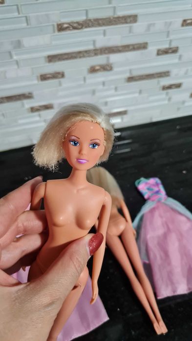 Кукли Барби и подобни със забележки