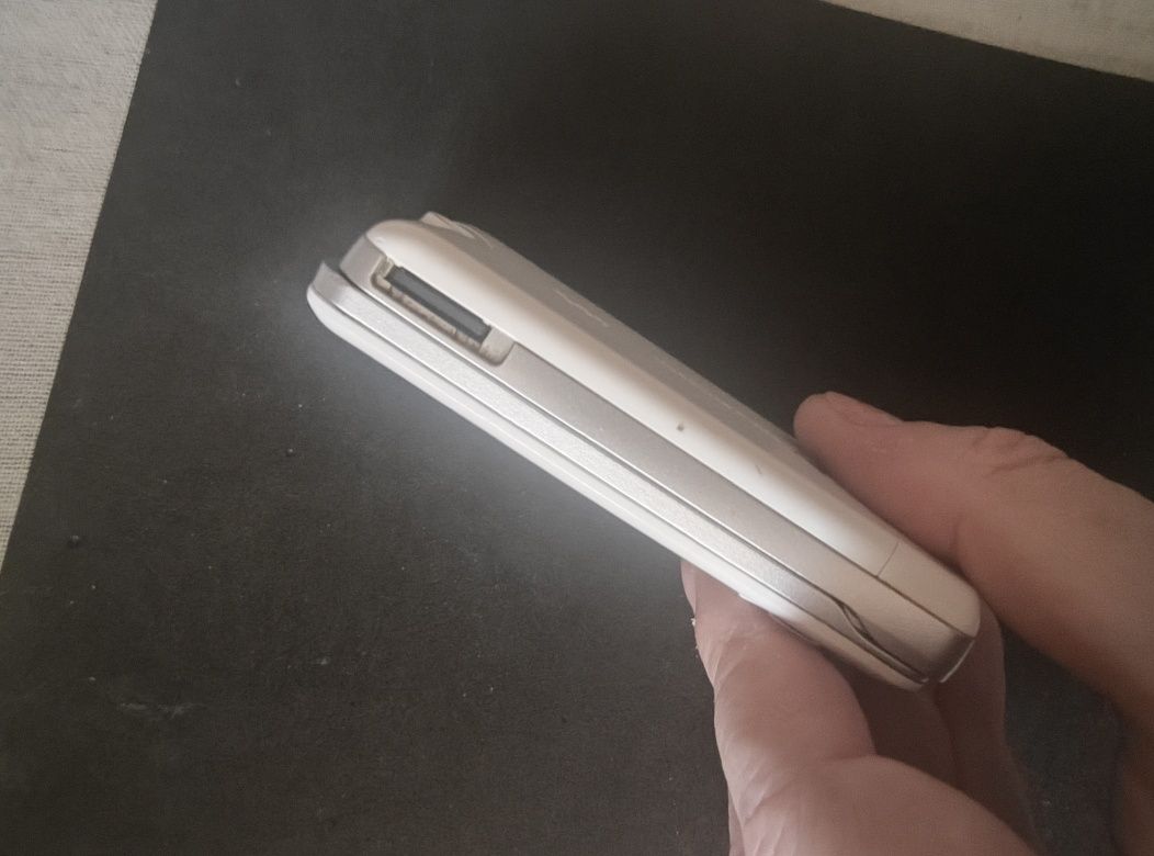 Sony Ericsson w205 slide ( decodat)
