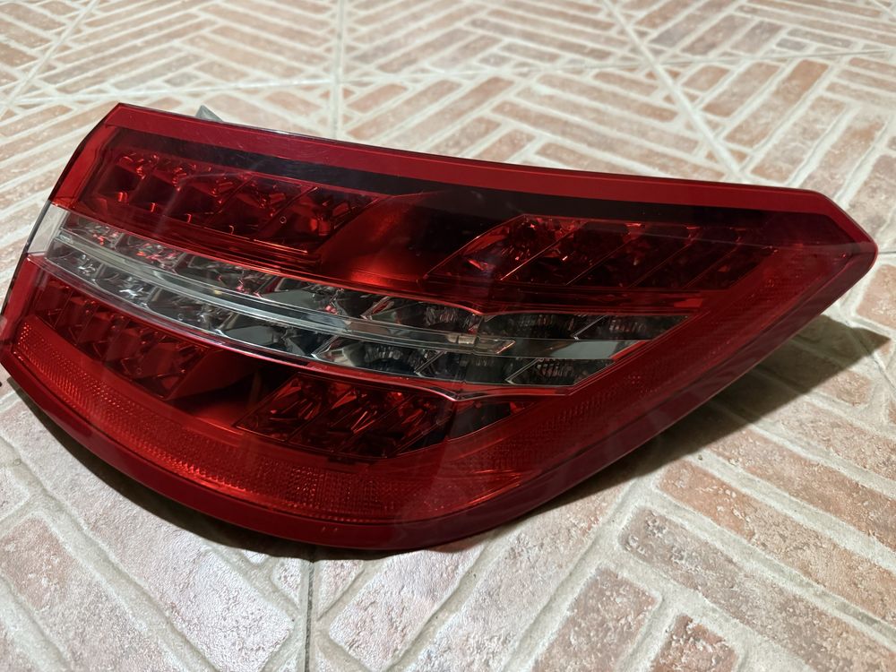 Външни стопове за Е-класа Купе W207