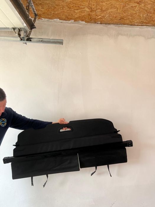 Шторка багажника на Прадо оригинал