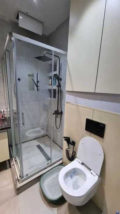Евро-студия 31м², 12/12, Kamolon, Magic City`