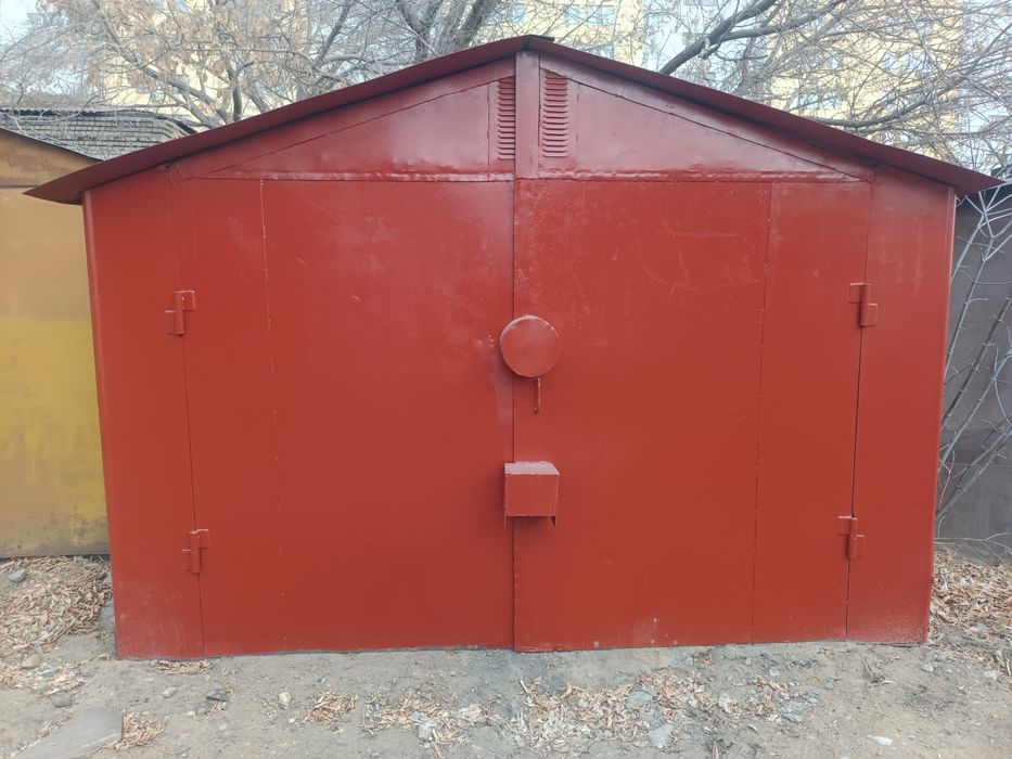 Продам металический гараж (разборный) без документов)