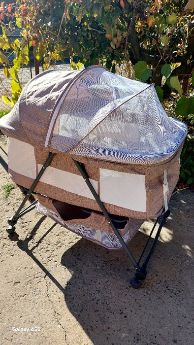 Pătuț bebe în stare foarte bună