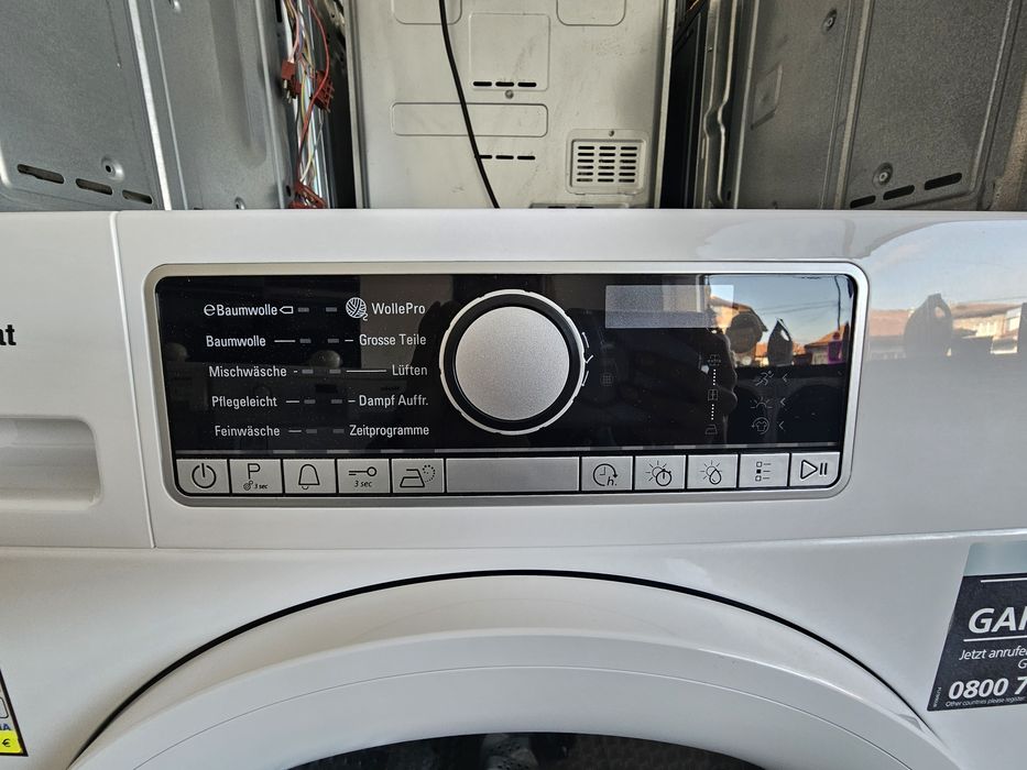 Сушилня с термопомпа Bauknecht