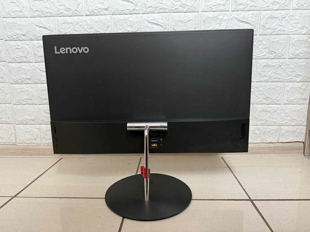 Монитор Lenovo ThinkVision 23.8 инча