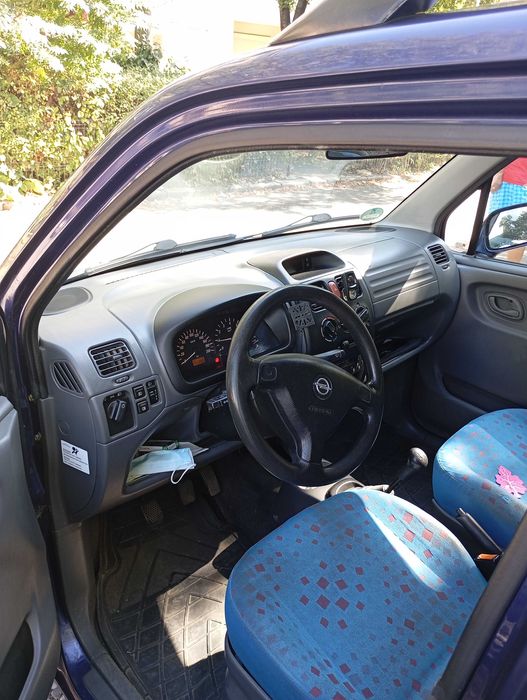 Vând Opel agila 1,2