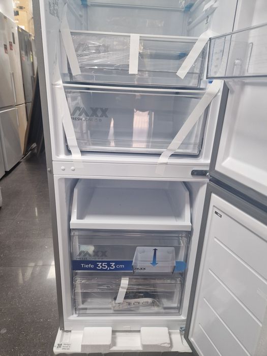 Хладилник с фризер Midea Smart A++ 442 литра