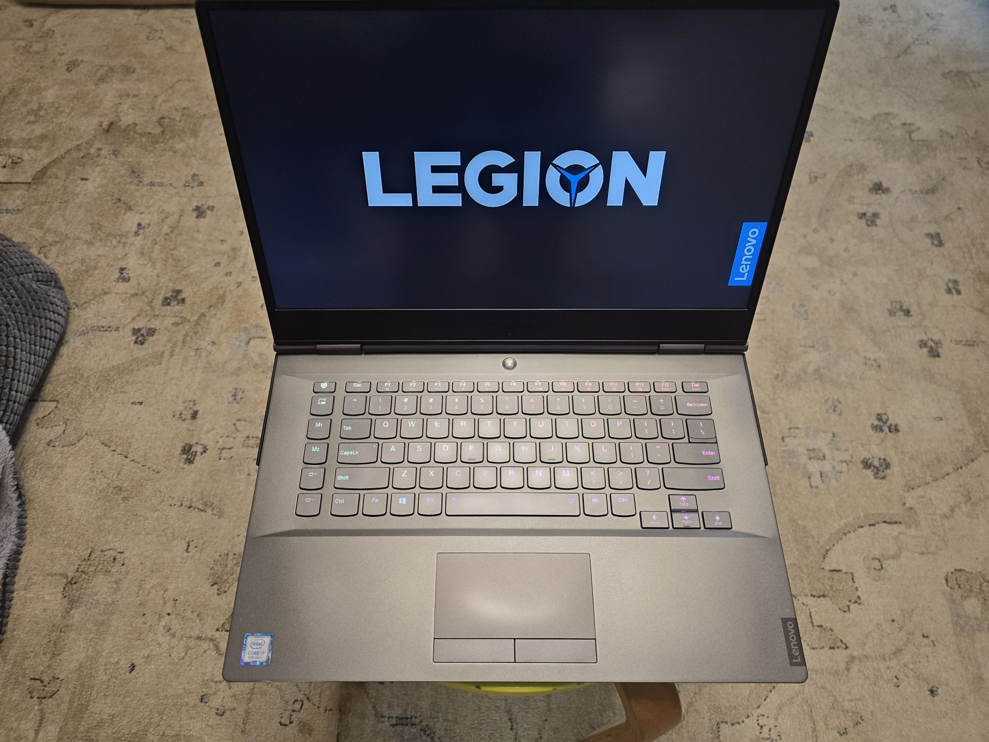 Lenovo Legion y740