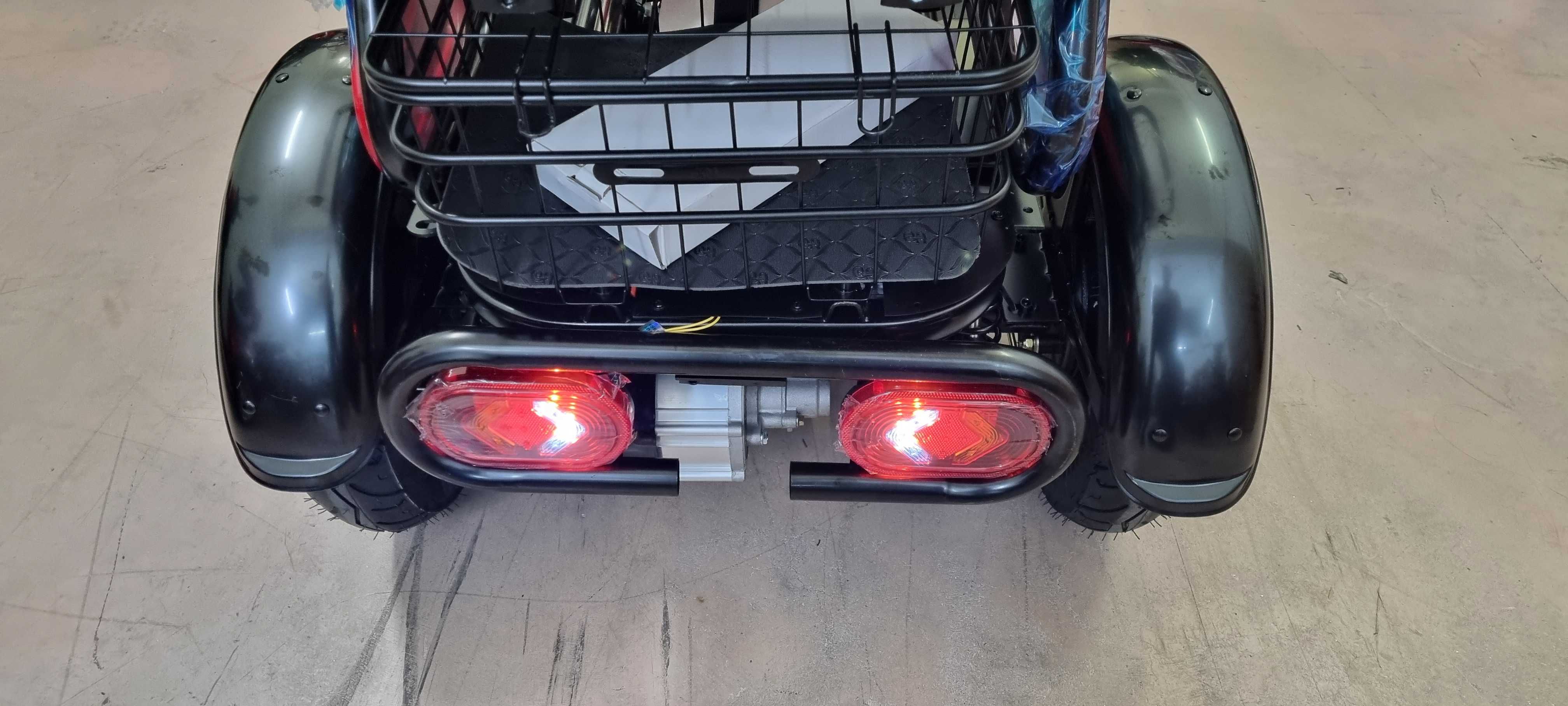 Електрическа триколка,скутер  2000W RED/60V