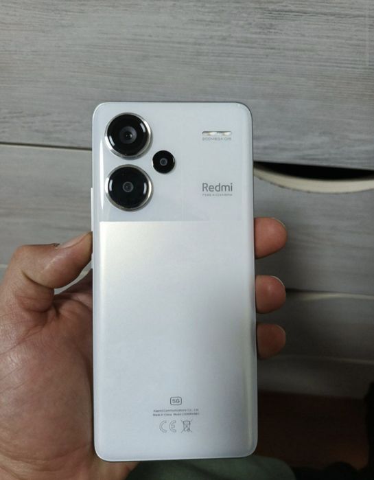 Redmi note 13 pro plus 5G sotiladi srochni