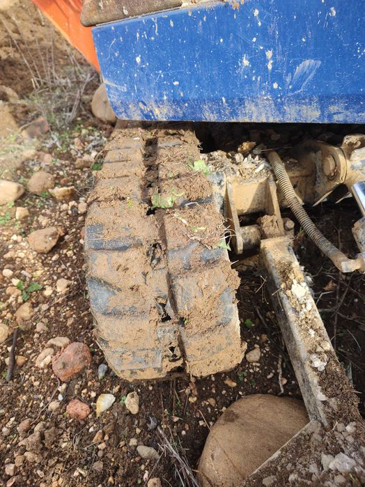 Продавам мини багер Кубота в добро състояние