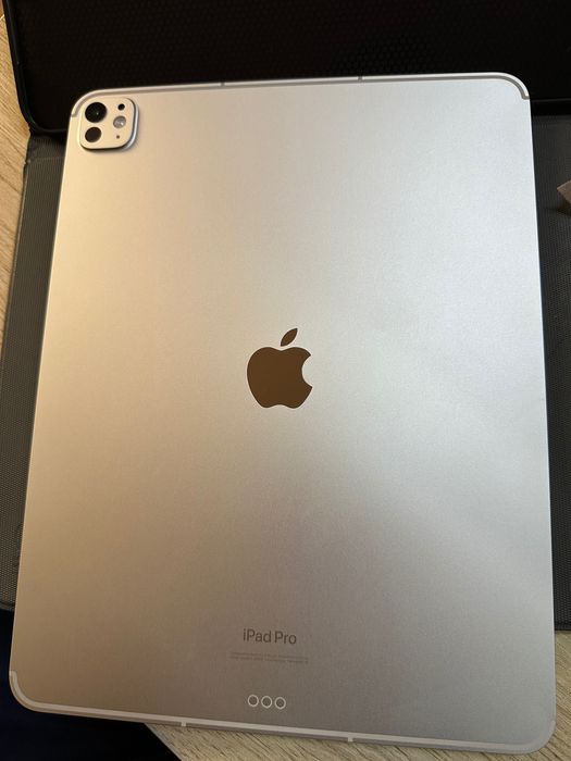 Ipad Pro M4 13 inch Simkartali