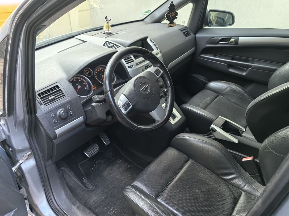 Опел Зафира б opel zafira b opc line на части