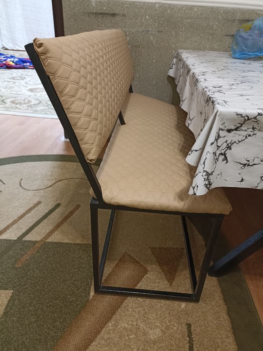 Продам Столы стулья