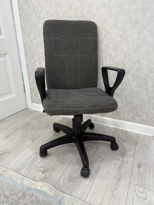 Кресло  офисное