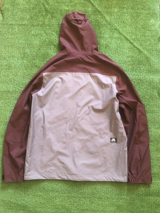 Nike SB Shield Мъжко Яке Размер L Мембрана