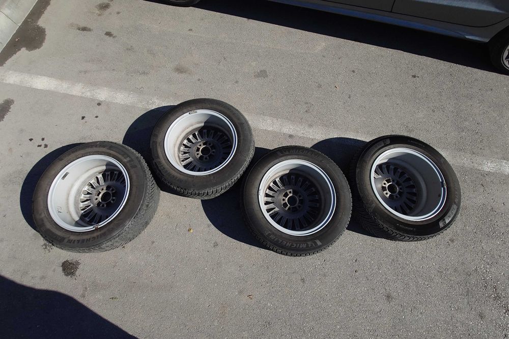 Зимни гуми с оригинални джанти за Mercedes 16-ки 5x112
