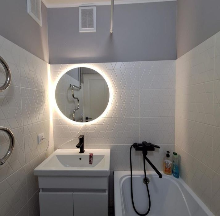 Сдаётся 2 комн. квартира на 4 микр.д.30