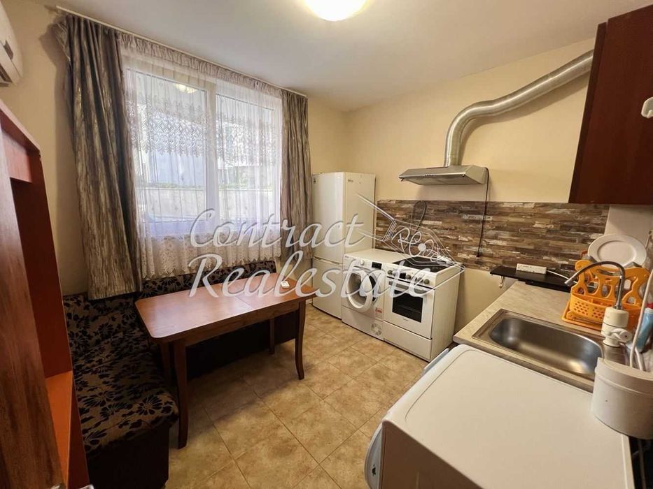 Дава се под наем Двустаен апартамент в Варна, Център - 35 кв.м за 357 € - Снимка #4