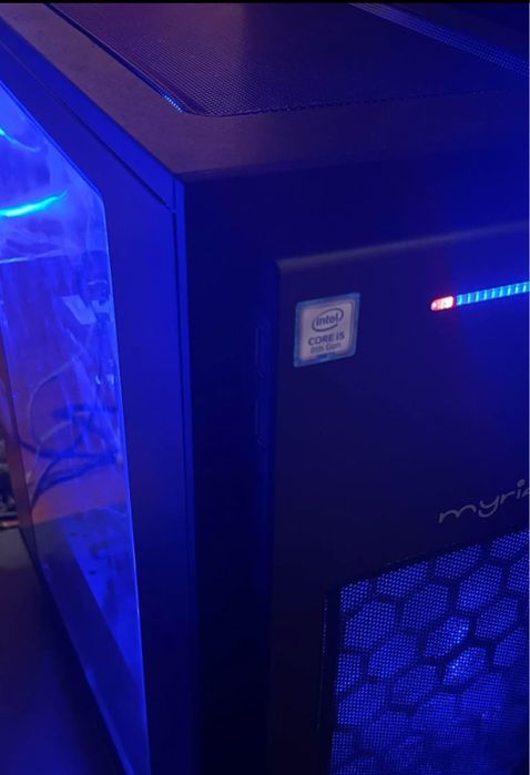 Vand PC. Astept oferte.